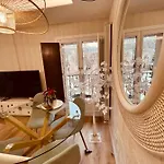 El Capricho Del Arco_apartamentos Catedral Apartment